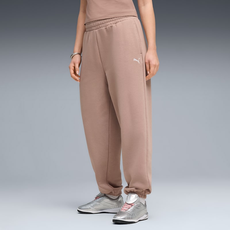 Wardrobe Essentials Women's Relaxed Sweatpants - Image 5