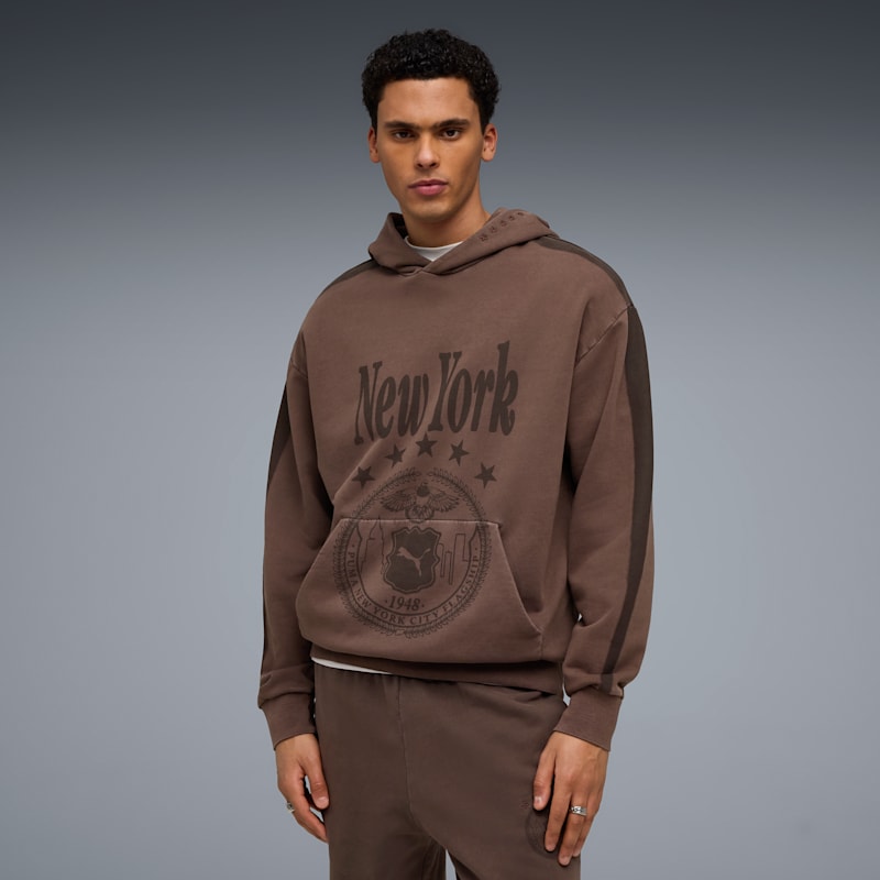 Wardrobe Essentials NYC Men's Relaxed Hoodie - Image 2